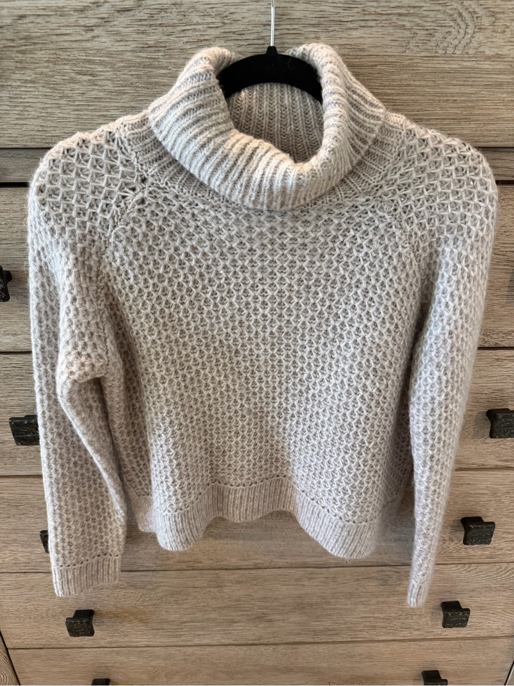 BB Dakota Sweater